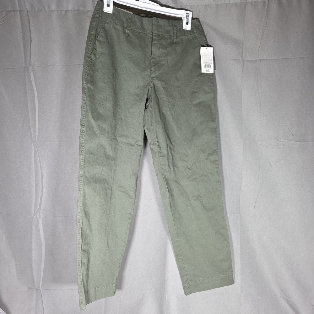 A New Day Women's Cropped High Rise Olive Pants 2R NWT